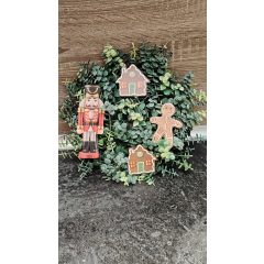 Diótörő és mézeskalács figurás kopogtató